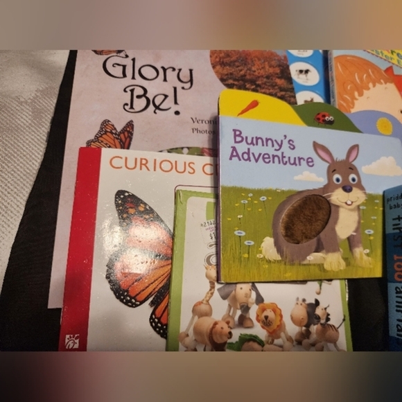 Animal Books! Set of (9).‎ All things animals. See list below! Like New. - Picture 4 of 11